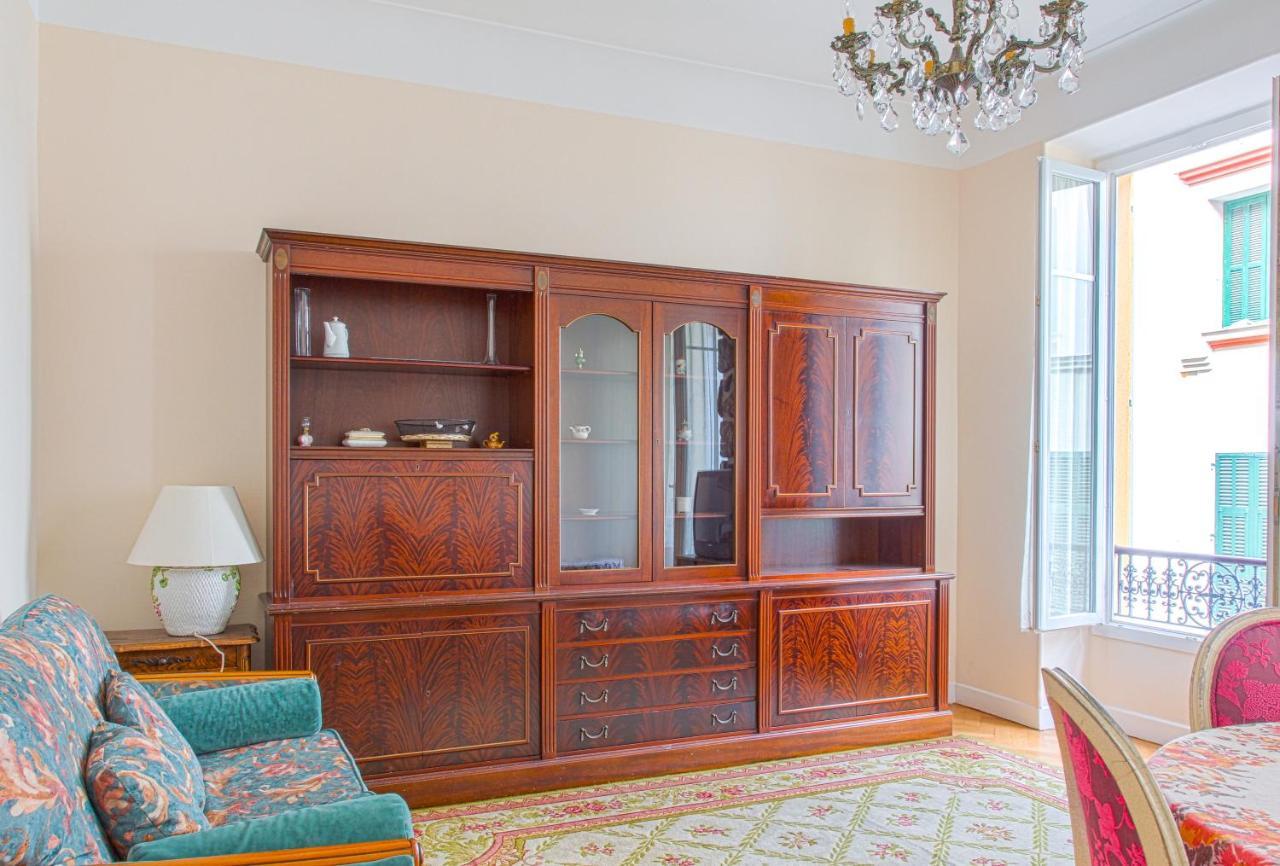 Large 2br Sunny 20 Meter Terrace Parking Shops Apartment Nizza