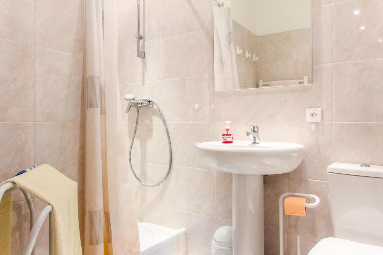 Large 2br Sunny 20 Meter Terrace Parking Shops Nizza
